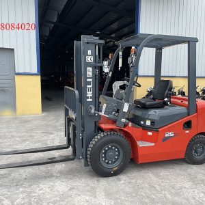 Xe Nang Dau 2.5 Tan Dong Co Mitsubishi